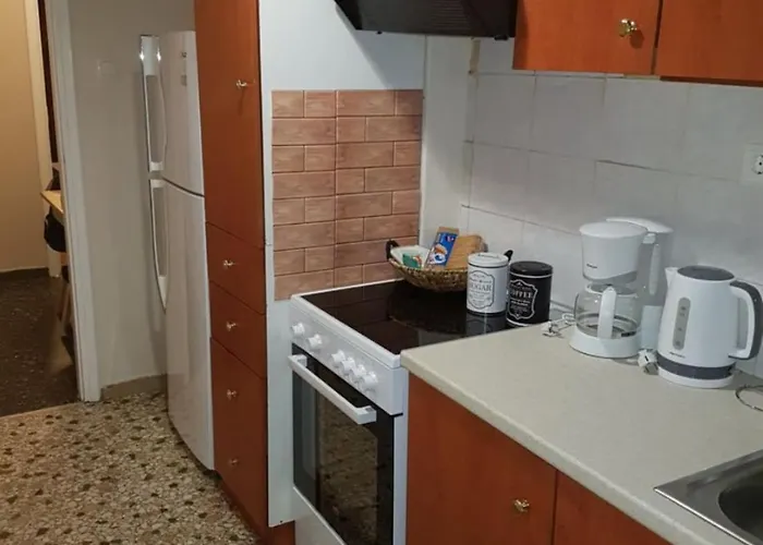 Katehaki Metro Flat